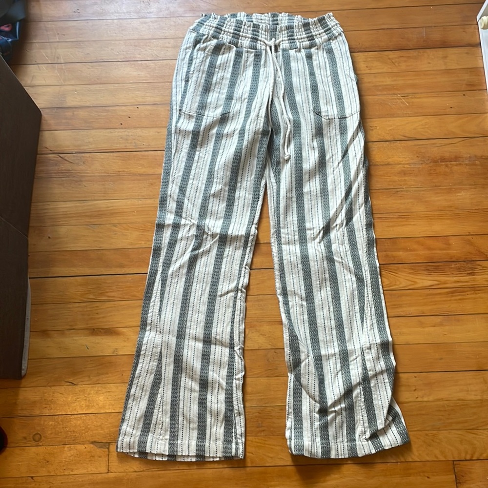 Wide leg cotton pants by Roxy